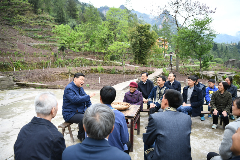 學習·故事丨總書記換乘三種交通工具來到這裡